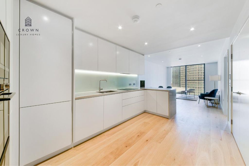 Property photo 2 of 23 Sqpht012506 (10).Jpg