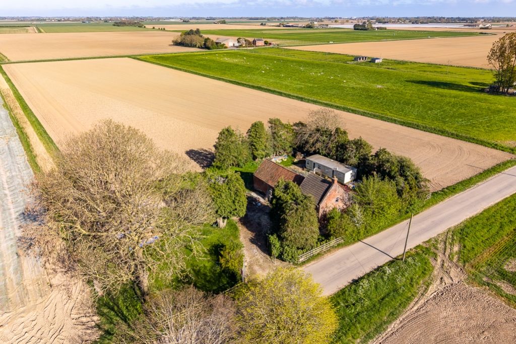 Property photo 2 of 18 Ashtree Barn (Old Leake)-1