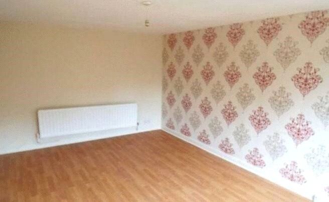 Property photo 2 of 8 Picture No. 01