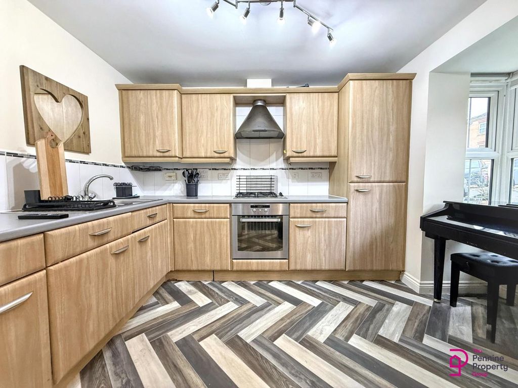 Property photo 2 of 17 Img_1653.Jpg