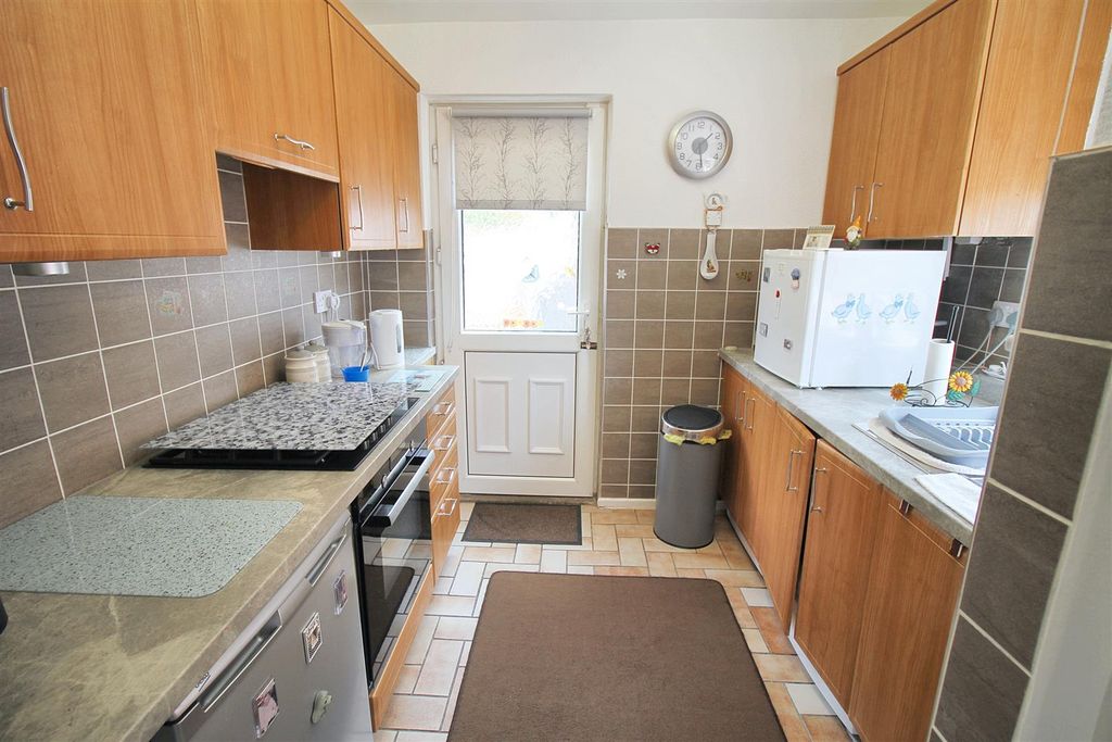 Property photo 3 of 19 Img_8217.Jpg
