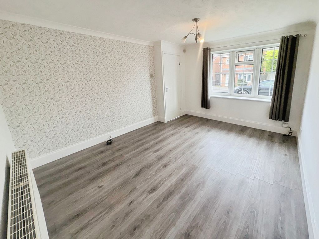 Property photo 3 of 12 27Fb9045-Img_4136