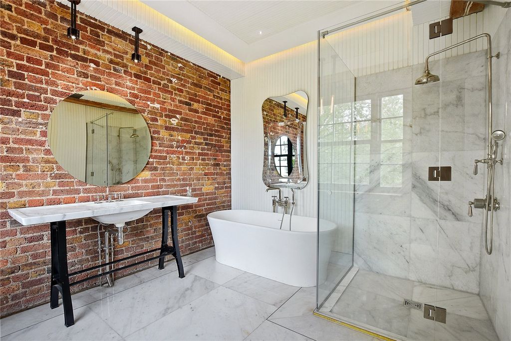 Property photo 3 of 10 Picture No. 03