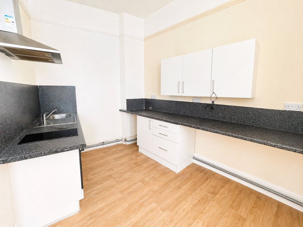 Property photo 3 of 11 Picture No. 06
