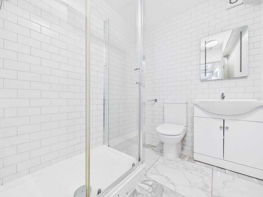 Property photo 2 of 5 Shower Room