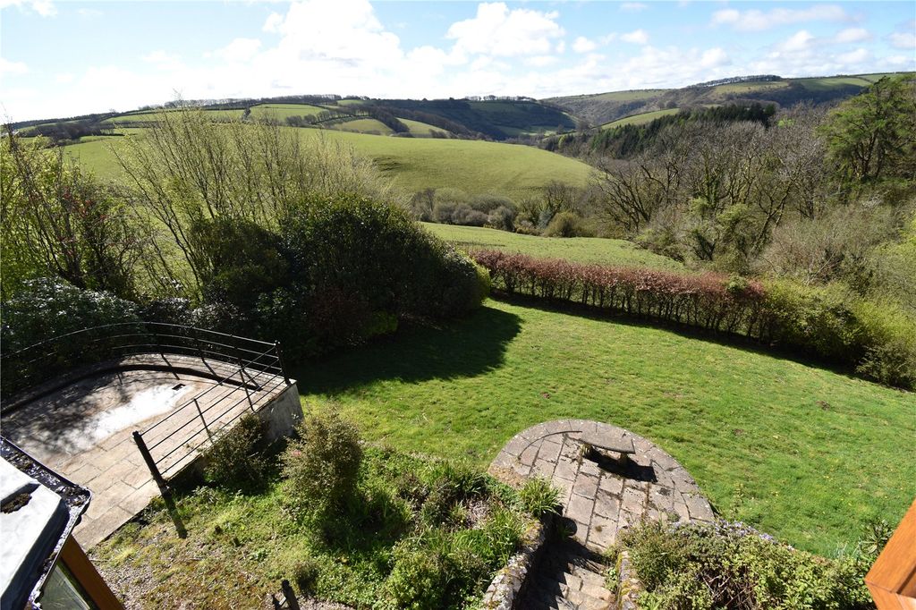 Property photo 3 of 16 Picture No. 03
