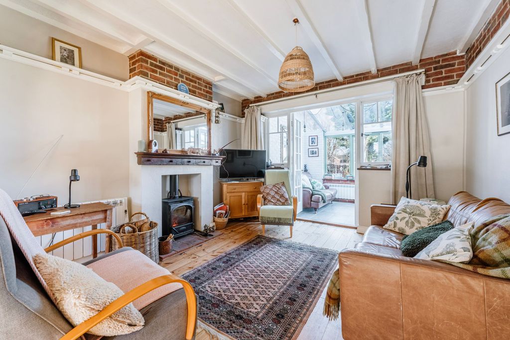 Property photo 3 of 24