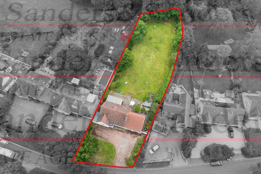 Property photo 2 of 21 Photograph 2