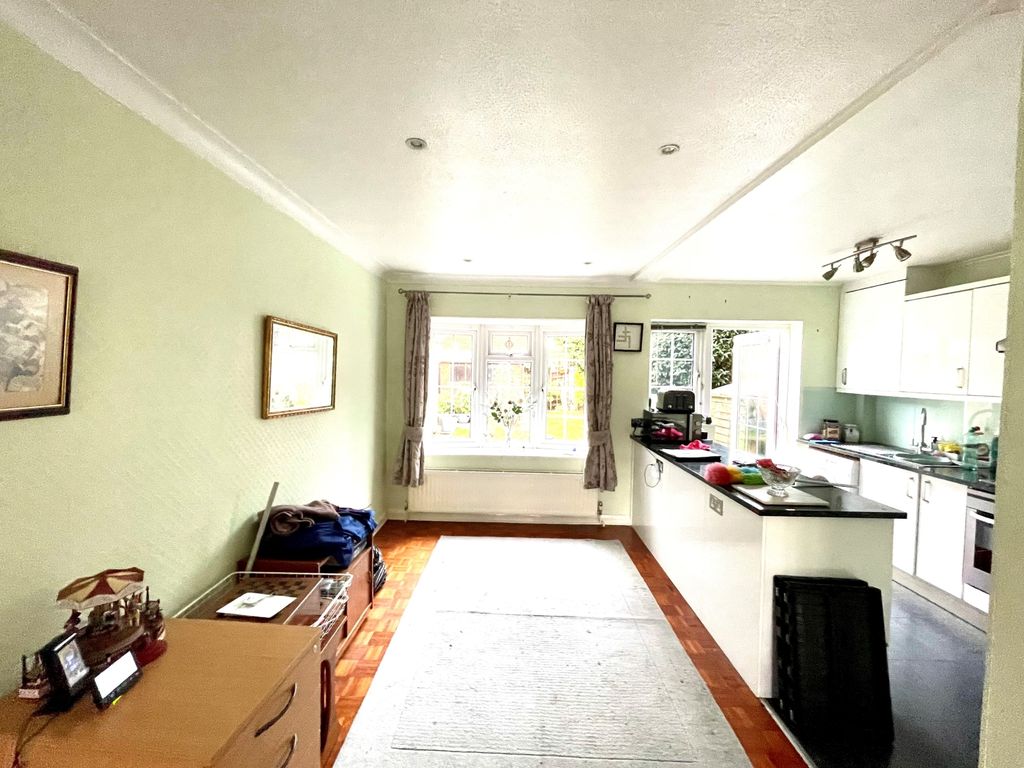 Property photo 3 of 9 Diner