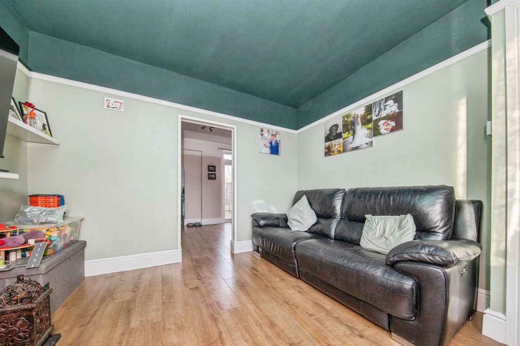 Property photo 3 of 20