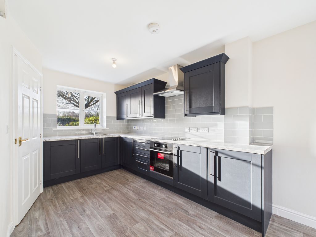 Property photo 3 of 18 Photo 1