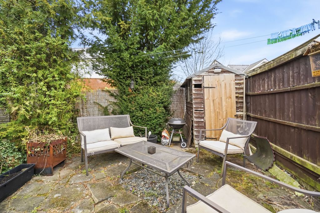 Property photo 3 of 11