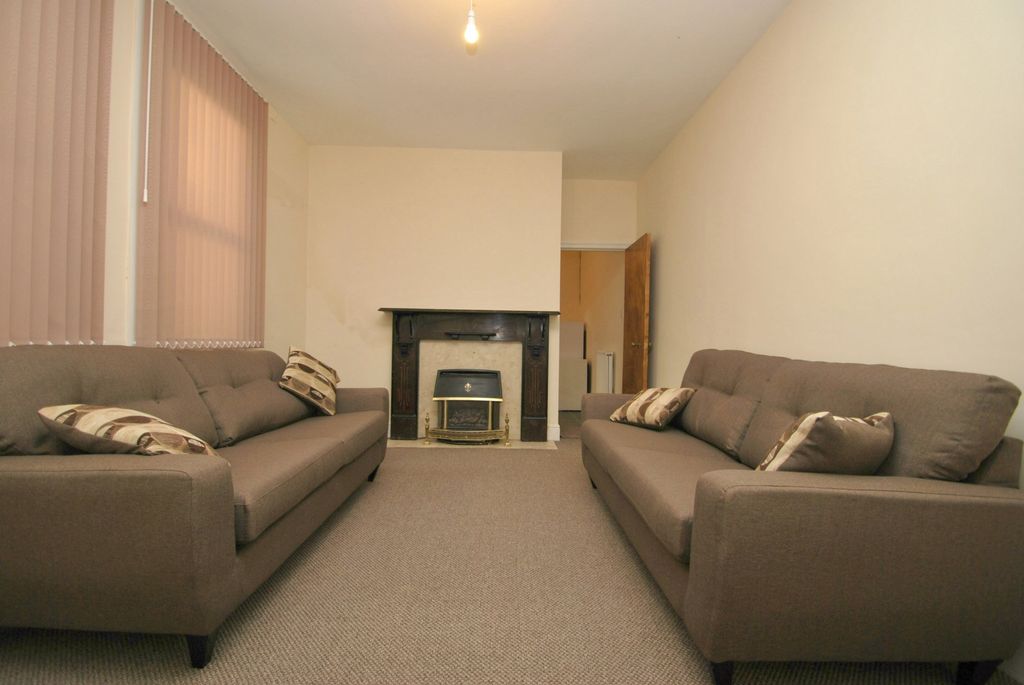 Property photo 3 of 13 Photo 3