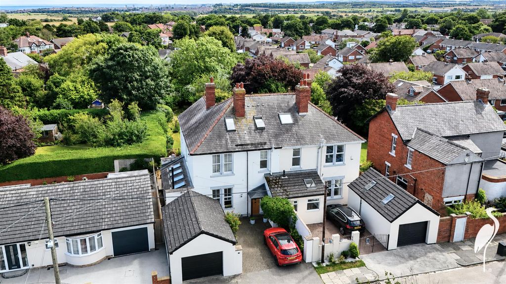 Property photo 1 of 78