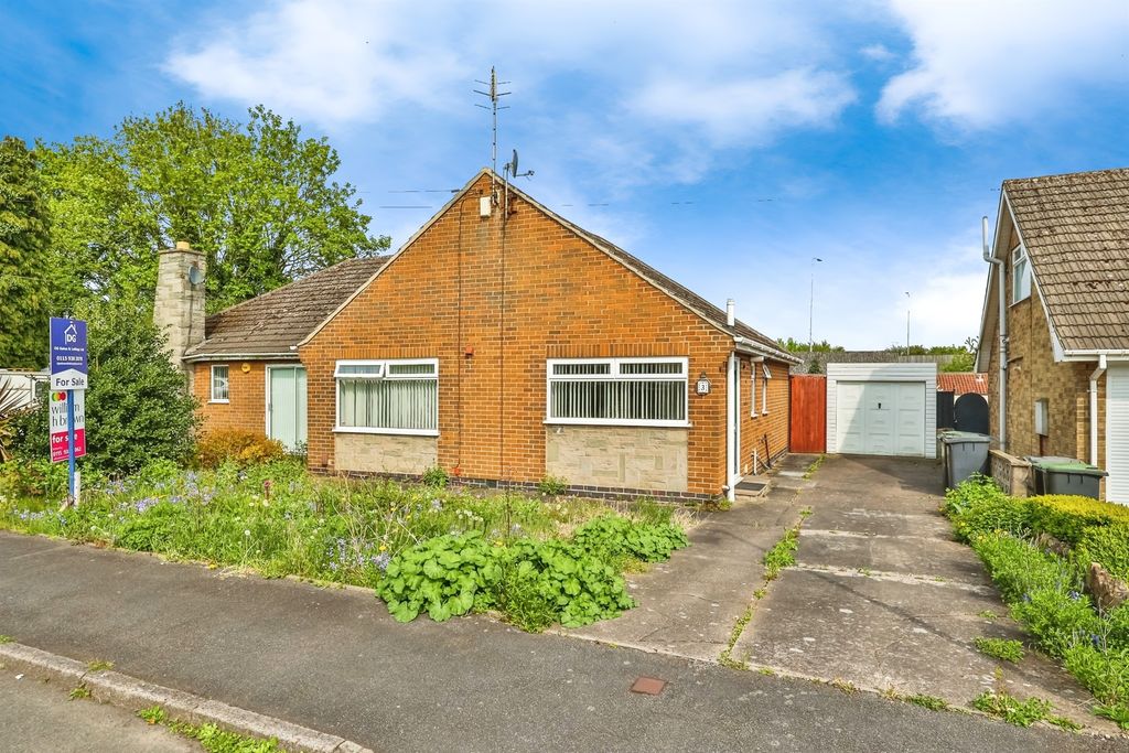 Property photo 2 of 17