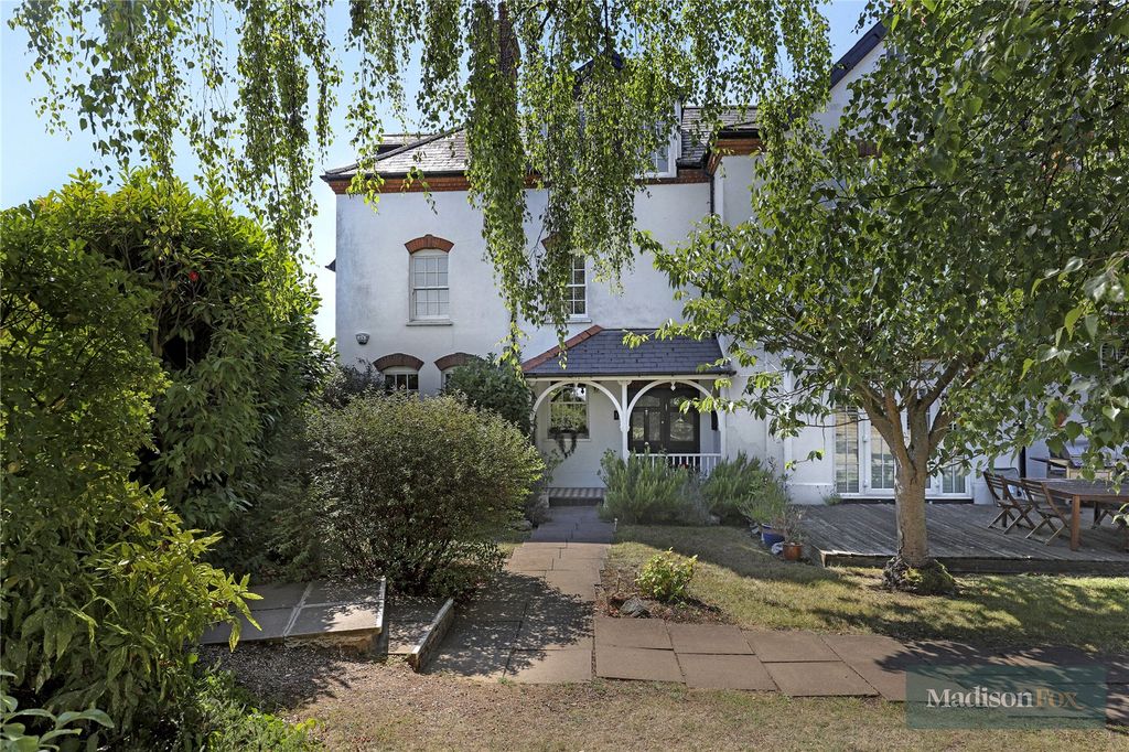 Property photo 1 of 42 Picture No. 43