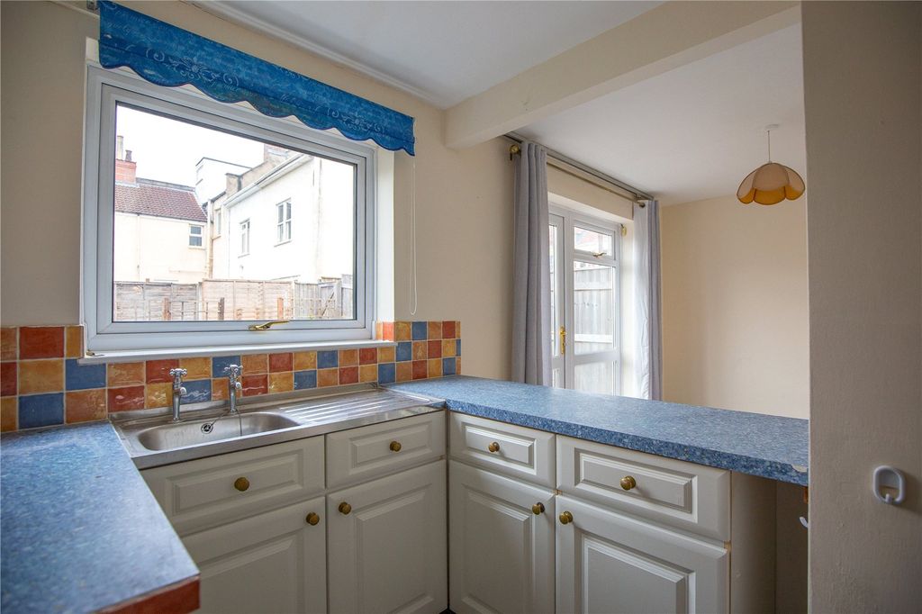 Property photo 3 of 14 Picture No. 07