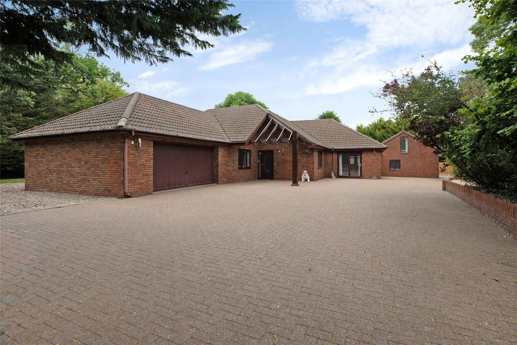 Property photo 1 of 40 Picture No. 76