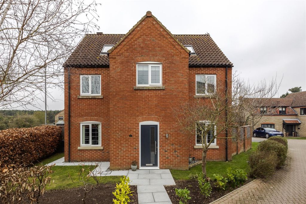 Property photo 1 of 29 Main