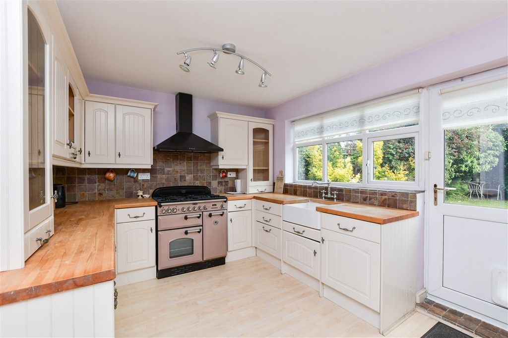 Property photo 3 of 19 Kitchen/Diner