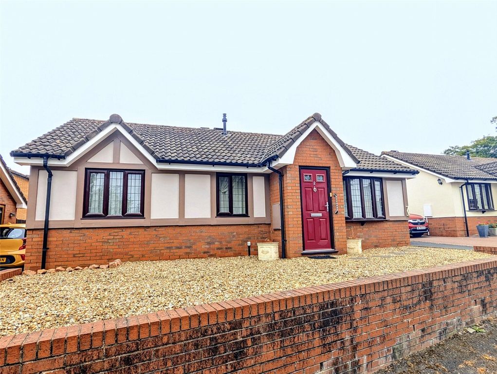3 bed bungalow to rentLindfield Drive, Wellington, Telford, Shropshire TF1