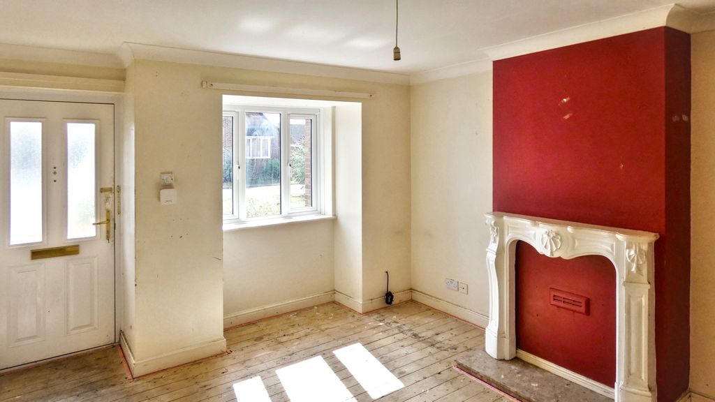Property photo 2 of 19 3 Old Farm Close, Ottringham, East Yorkshire, Hu12 0Aq
