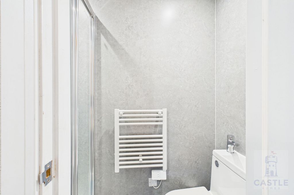 Property photo 2 of 11 Typical Ensuite