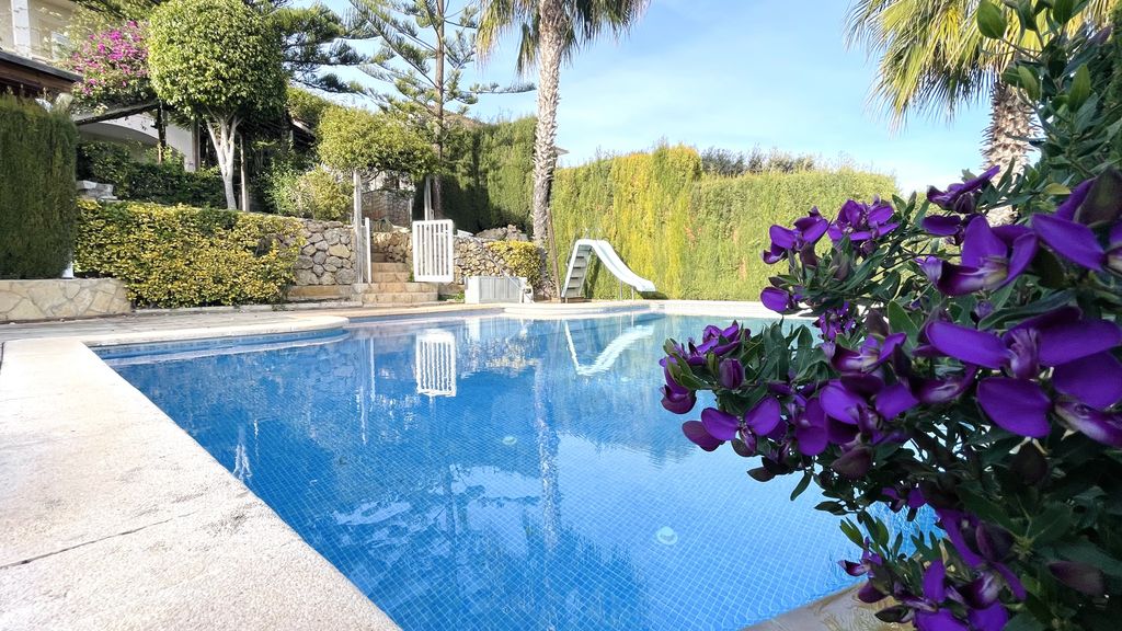 Property photo 1 of 21 P 78812_1-Min.Jpg