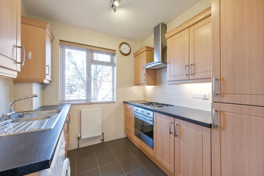 Property photo 1 of 10 Picture No. 05