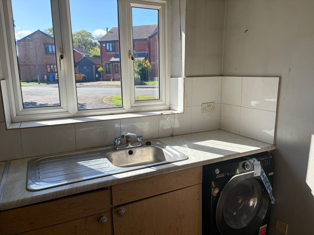 Property photo 3 of 14