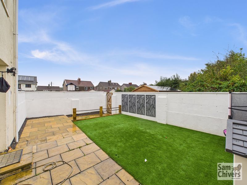 Property photo 3 of 19 Photo 3