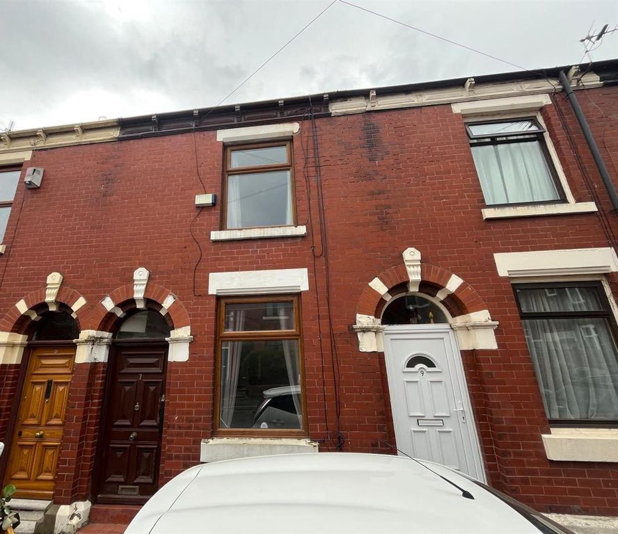 Property photo 1 of 10 x.Jpg