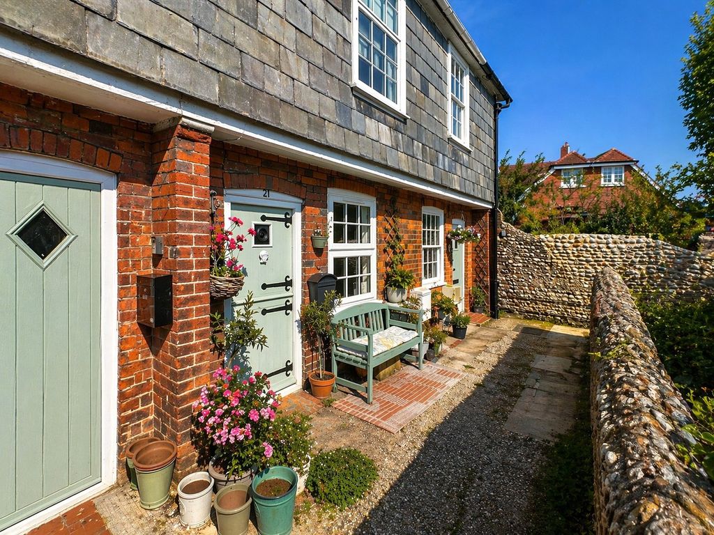 Property photo 1 of 12 Picture No. 28