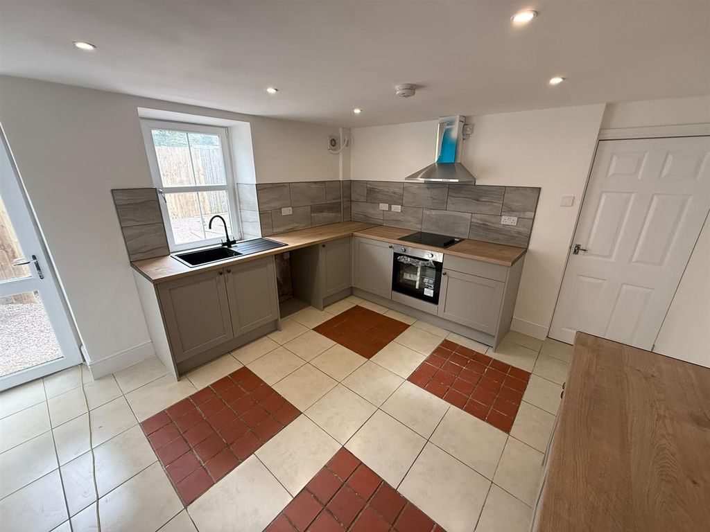 Property photo 1 of 24 Whatsapp Image 2026-06-29 At 5.52.24 Pm.Jpeg