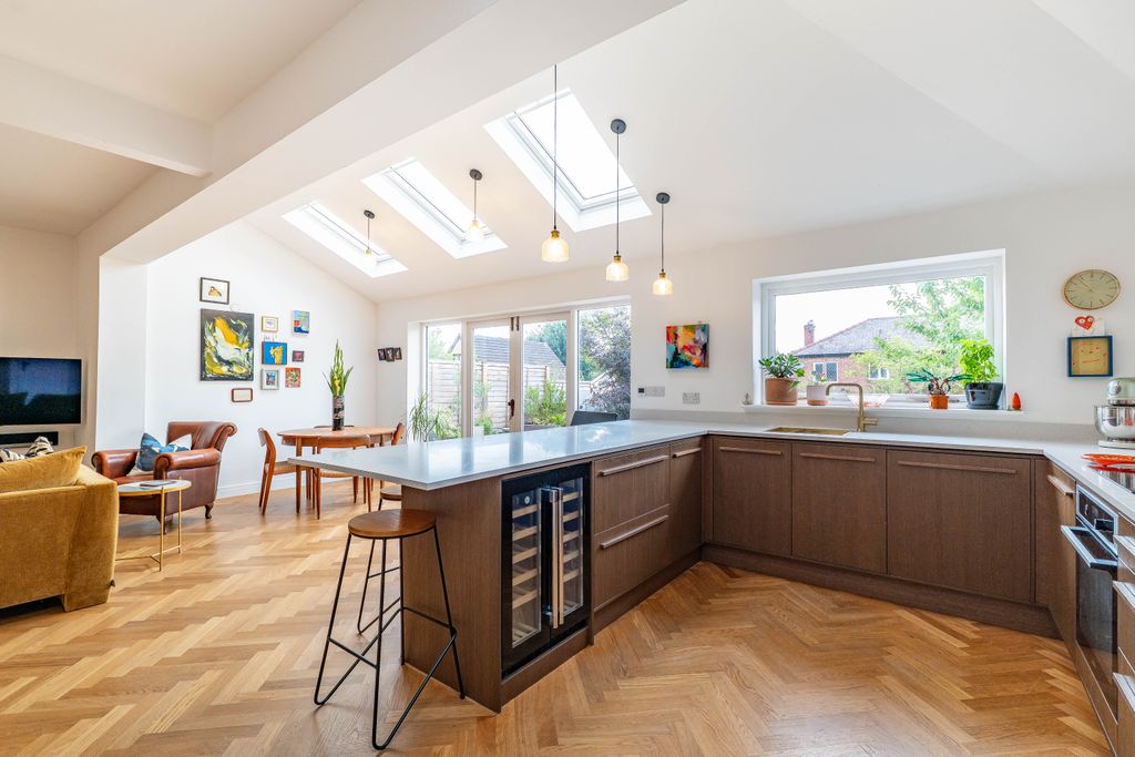 Property photo 1 of 15 Open Plan Family Dining Kitchen