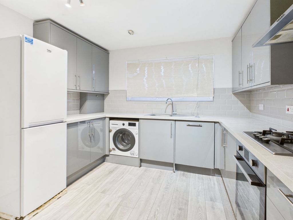 Property photo 2 of 11 Picture No. 10