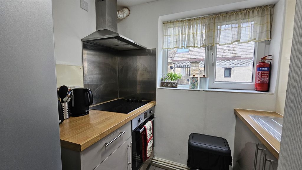 Property photo 3 of 6 20250204_124850.Jpg