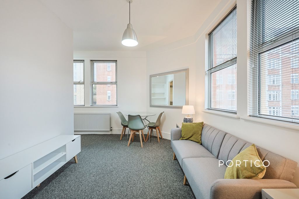 Property photo 3 of 10 3