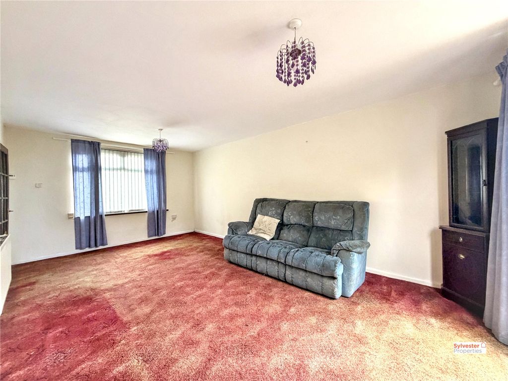 Property photo 3 of 15 Picture No. 15