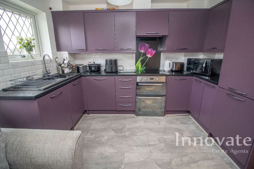 Property photo 3 of 5 Photo 6