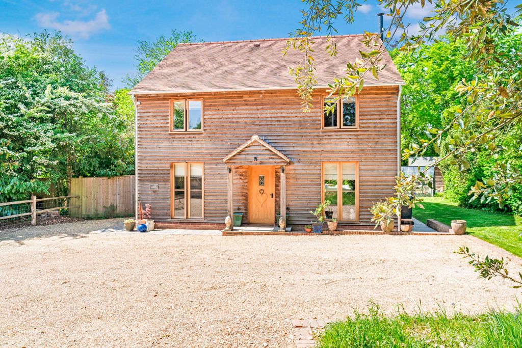 Property photo 1 of 20