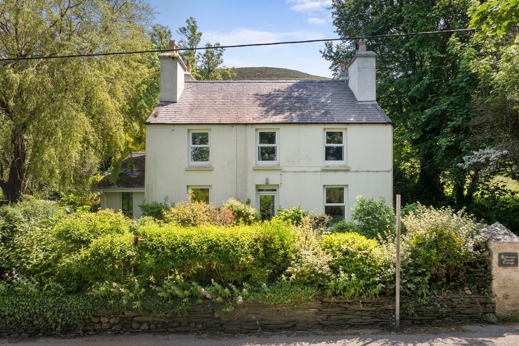 Property photo 1 of 40 Ballachree