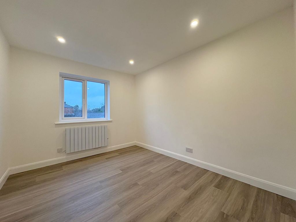 Property photo 2 of 12 Photo-2026-01-13-16-17-52