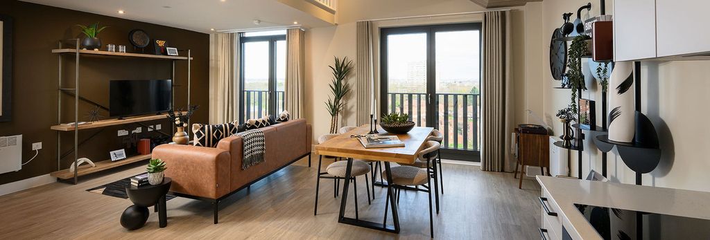 Property photo 2 of 5 An Interior Living / Dining Area Image From Glasswater Locks
