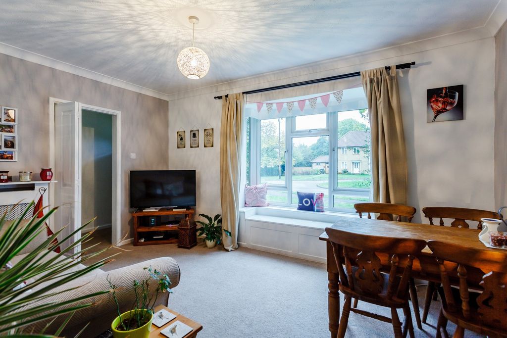 Property photo 2 of 8 2
