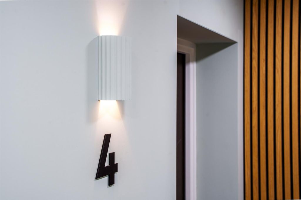 Property photo 2 of 19 Lindfield Place