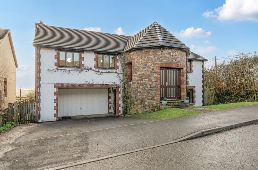 Property photo 1 of 23 1400569-23-6978E5...