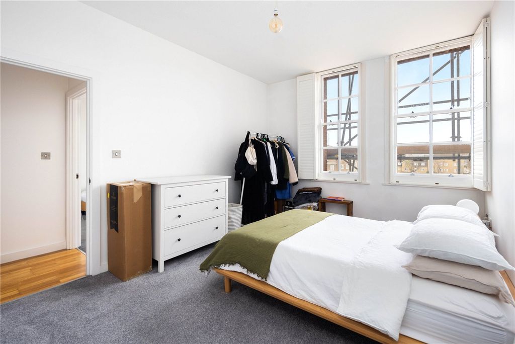 Property photo 3 of 18 Bedroom One