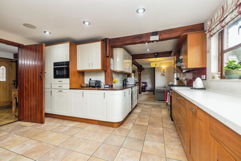 Additional image 13 of 5 bed detached house for saleSouth Hykeham, Lincoln LN6