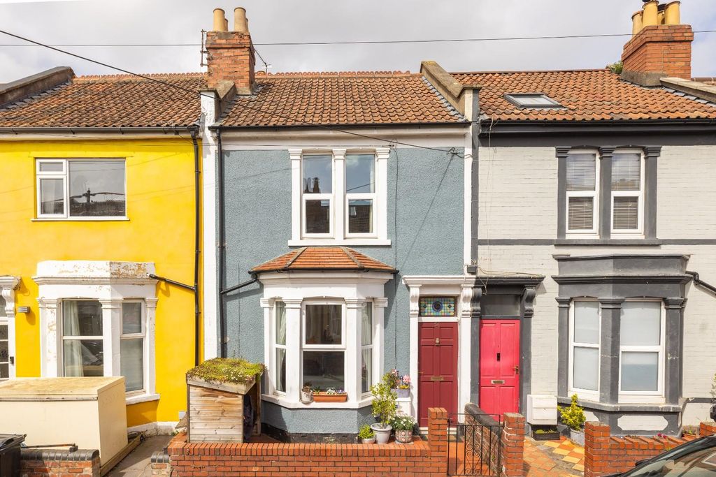 Property photo 2 of 41 Char0502.Jpg